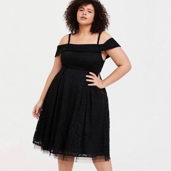 NWT Torrid Mini Lace Off-Shoulder Skater Dress in Black Size 16 - Picture 1 of 11